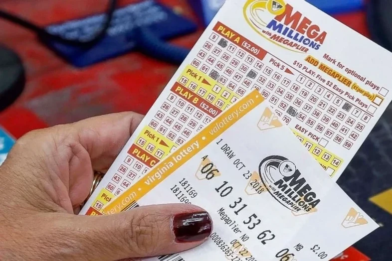 Mega Millions 奖池自四月以来尚未被赢得，奖金飙升至 3.6 亿美元。